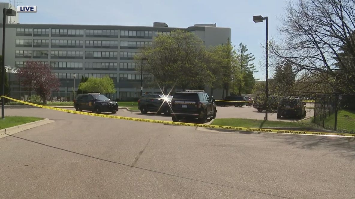 Police seek man who fatally shot ex-girlfriend